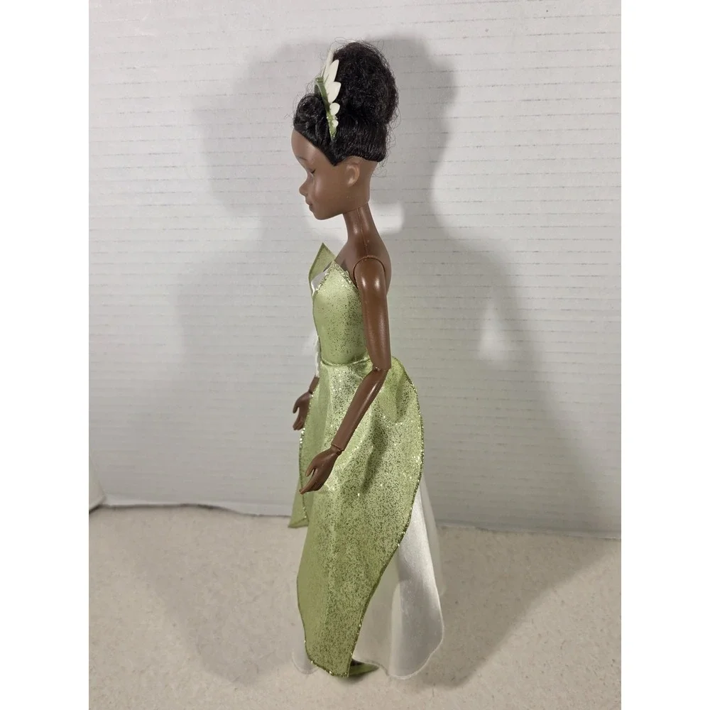 Disney Store Princess Tiana 12